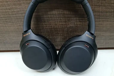 3 Best Noise Cancelling Headphones India in 2026