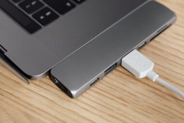 Best USB Hub for Office Setup India in 2026